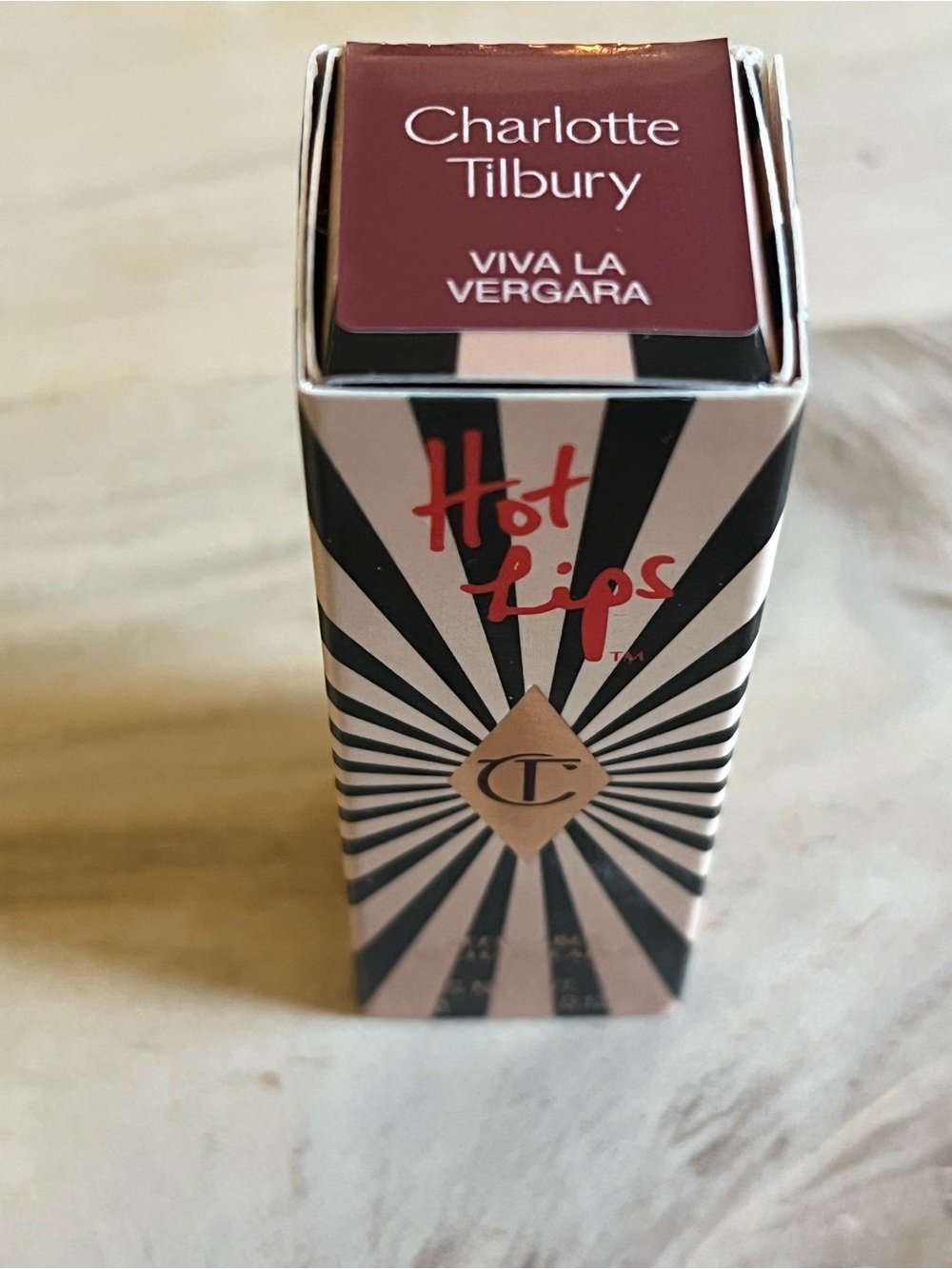 Charlotte Tilbury NIB hot lips 2 Viva la Vergara lipstick
